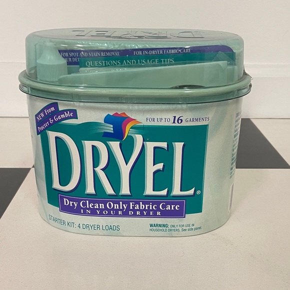 Vintage Dryel 1997 At Home Dry Cleaning Starter Kit 16 Garments 4 Loads NIP NOS - Picture 1 of 4